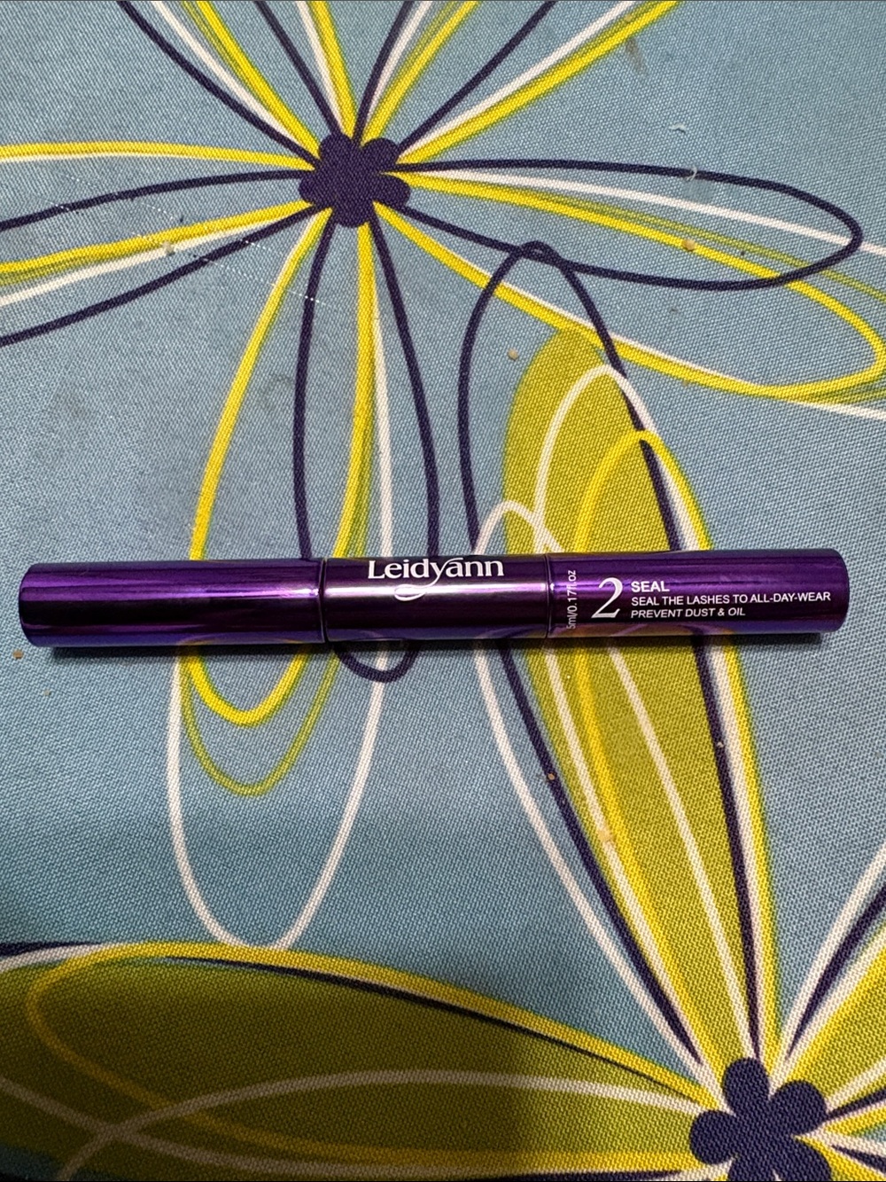 Lash Seal Eyeliner & Sealant - Purple